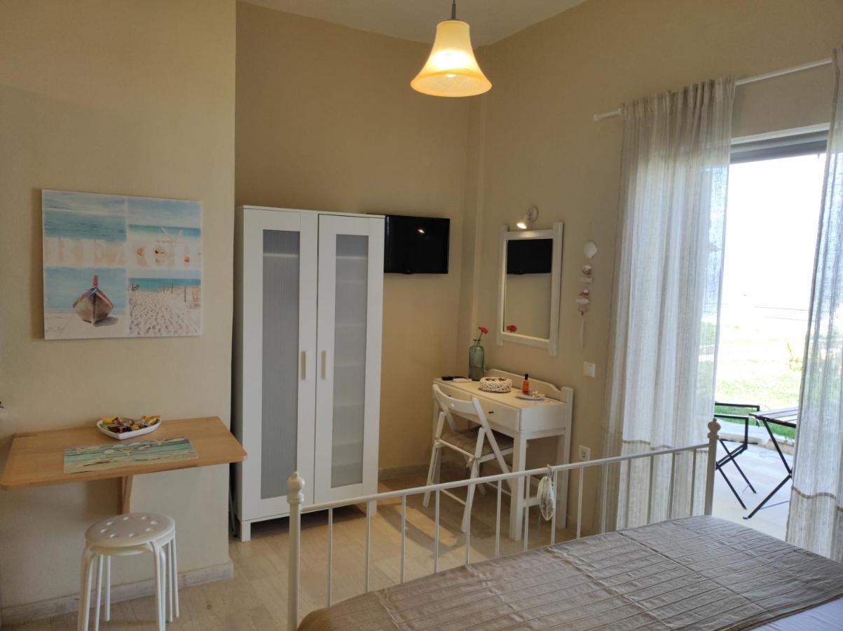 קאבוס Thalassa Apartments & Studios מראה חיצוני תמונה